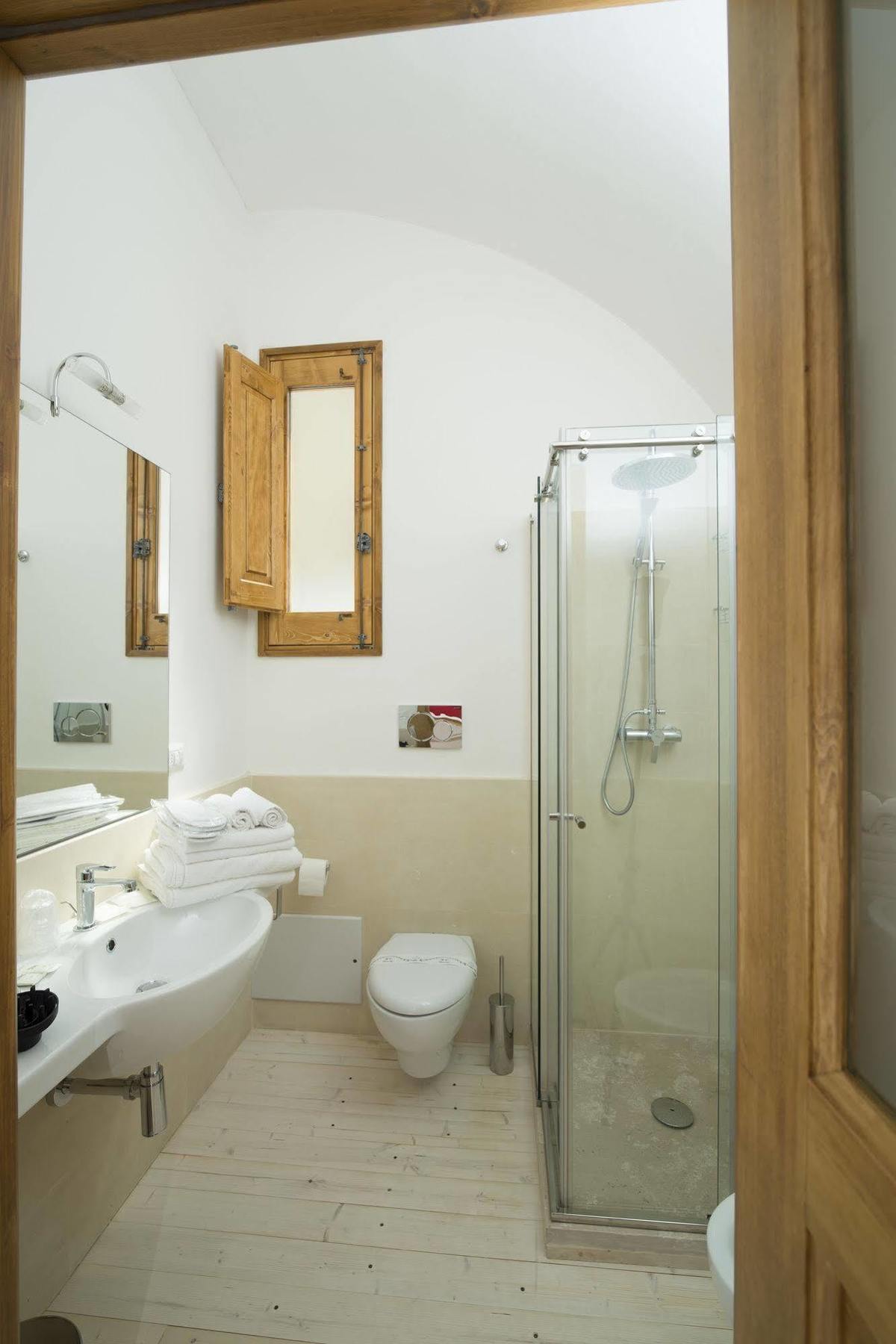 Relais Carlo V - Palazzo Storico Bed and Breakfast Gallipoli Buitenkant foto